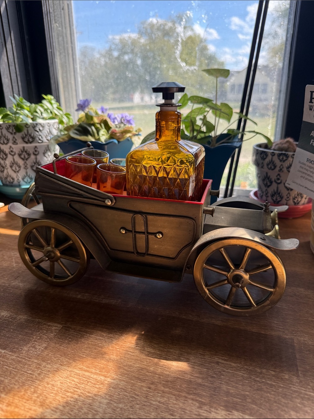 Vintage Musical ford canter set